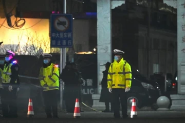 சீனா மருத்துவமனையில் கத்திக்குத்து; இருவர் பலி