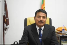“எது விருப்பமோ அதனை போடுங்கள்” பொறுப்பில்லாமல் பதிலளித்த அரச அதிபர்!!