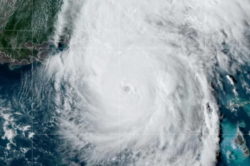 சூறாவளி புயலாக மாறும் வாய்ப்பு ; 24 மணிநேரத்திற்கு எச்சரிக்கை