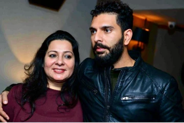 யுவராஜ் சிங் வீட்டில் தங்க ஆபரணங்கள், பணம் திருட்டு., பூட்டியிருந்த வீட்டில் அசம்பாவிதம்