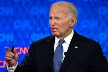 ஜனாதிபதி தேர்தல் நேரலை நேரடி விவாதத்தில் தடுமாறிய ஜோ பைடன்