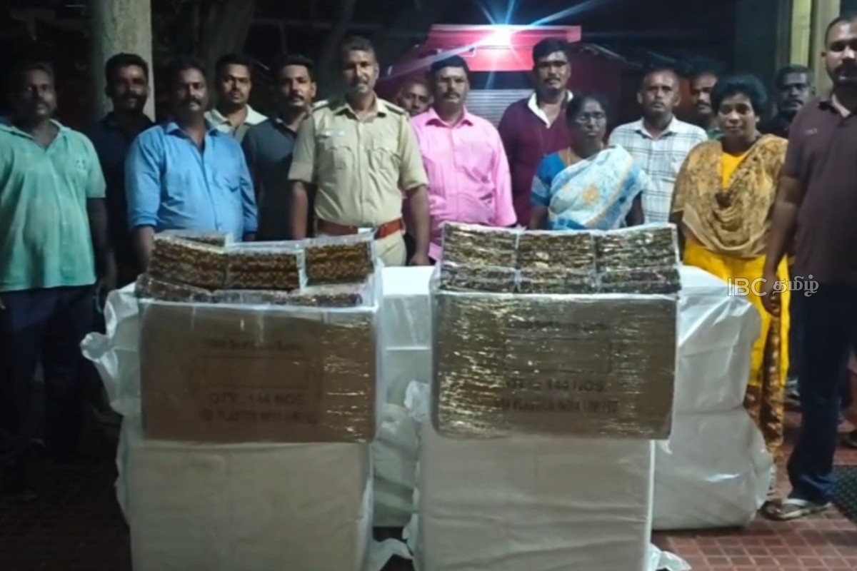 இலங்கைக்குக் கடத்த இருந்த பாரிய போதை மாத்திரை கடத்தல் முறியடிப்பு! | 7 5L Painkiller Tablets Seized At Mandapam இலங்கைக்குக் கடத்த இருந்த பாரிய போதை மாத்திரை கடத்தல் முறியடிப்பு! | 7 5L Painkiller Tablets Seized At Mandapam