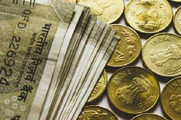 வரலாறு காணாத சரிவில் இந்திய ரூபாய்; தொடர் சவால்கள் - மக்களுக்கு என்ன பாதிப்பு