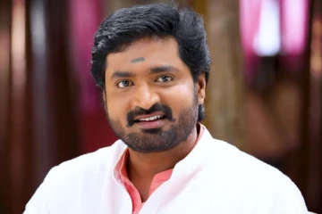 பிரபல முன்னணி நடிகையுடன் நாம் இருவர் நமக்கு இருவர் சீரியல் ஹீரோ.. அட, இவங்களா