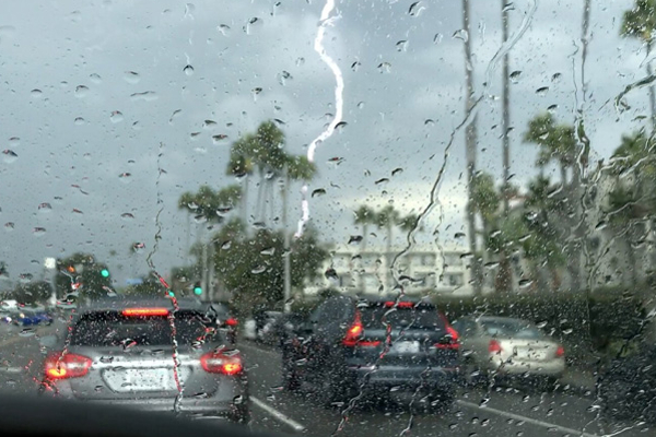 தொடரும் சீரற்ற வானிலை: வெளியான இன்றைய வானிலை முன்னறிவிப்பு | Today S Weather Forecast