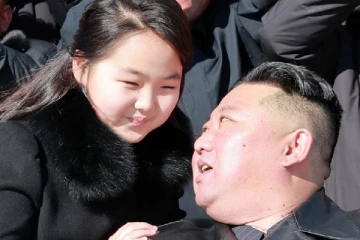 ஒரு வாரத்தில் பெயரை மாற்ற வேண்டும் : வடகொரிய அதிபர் உத்தரவால் பொதுமக்கள் அதிர்ச்சி