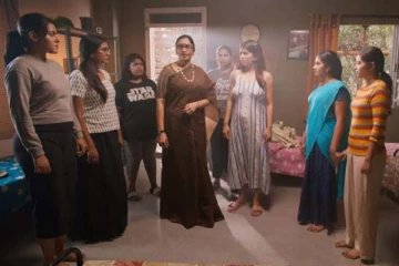 Singappenne: மித்ராவின் சூழ்ச்சி... ஹாஸ்டலில் இருந்து வெளியேற்றப்படுவாரா ஆனந்தி?