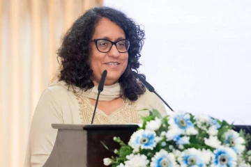 2030 වෙද්දී සංචාරකයින් මිලියන 4ක් ලංකාවට -ඩොලර් බිලියන 8ක දැවැන්ත ඉලක්කයක් ගැන අගමැතිනියගෙන් ප්‍රකාශයක්