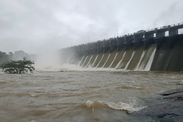 இராஜாங்கனை நீர்த்தேக்கத்தின் வான் கதவுகள் திறப்பு | Opening Sluice Gates Rajanganaya Reservoir