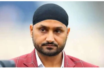 தோனியிடம் இருக்கும் கெட்ட பழக்கம் இதுதான் - ஹர்பஜன்சிங் காட்டம்