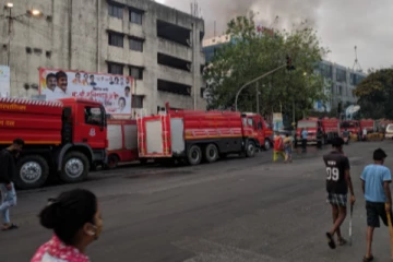 கொரோனா வைத்தியசாலையில் தீ விபத்து ; இருவர் பலி