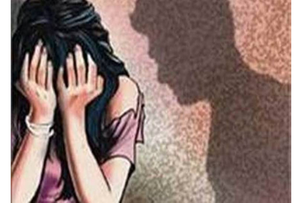 பெற்ற மகளை பாலியல் வன்கொடுமை செய்து கர்ப்பமாக்கிய காமக் கொடூரத் தந்தை - அதிர்ச்சி சம்பவம் - தமிழ்நாடு