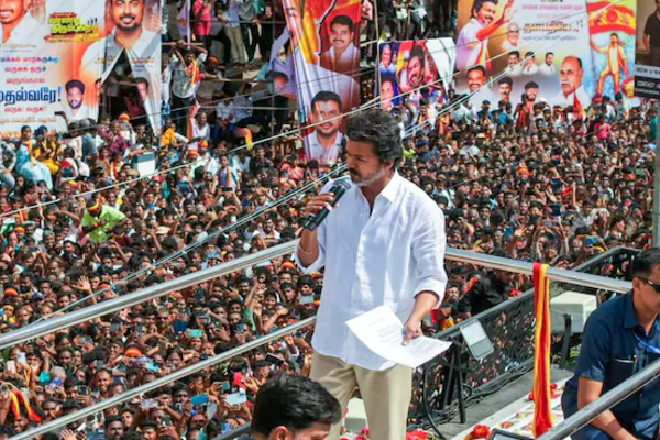 இறந்தவர்களின் குடும்பத்திற்கு பணத்தாசை காட்டியுள்ள தவெக - திமுக கடும் விமர்சனம் | Dmk Slams Vijay Doing Politics By Karur Stampede
