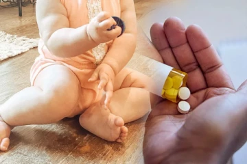 தாயின் தகாத உறவால் பச்சிளம் குழந்தைக்கு நேர்ந்த கதி