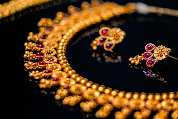 இப்படியே போனா எப்படி.. மீண்டும் தங்கம் விலை அதிரடி உயர்வு - தமிழ்நாடு