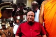 களையப்பட்ட ஞானசார தேரரின் காவி ஆடை - சரத் வீரசேகர சீற்றம்: கொழும்பில் வெடிக்கும் போராட்டம்