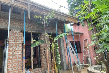 மட்டக்களப்பில் இரு தச்சுத் தொழிலாளர்கள் மின்சாரம் தாக்கி உயிரிழப்பு (Photos)