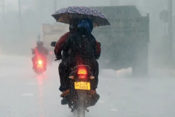 ஹம்பாந்தோட்டை மற்றும் திருகோணமலை மாவட்டங்களில் பலத்த காற்று வீசும் சாத்தியம்