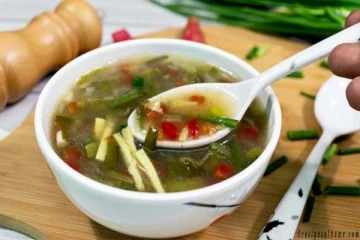 உடல் எடையைக் குறைக்க சூப் குடிப்பவரா நீங்கள்? இந்த தவறினை மட்டும் செய்யாதீங்க