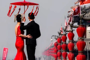 20 ஆண்களை காதல் வலையில் வீழ்த்தி கோடிக்கணக்கில் பண மோசடி!