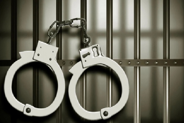 மூன்று மாத குழந்தையை விற்று போதைப் பொருள் அருந்திய தம்பதி - ஐபிசி தமிழ்