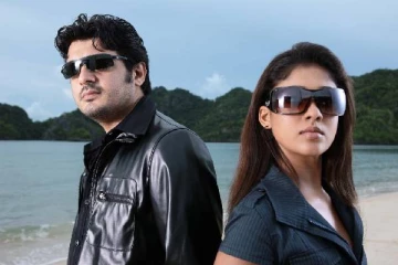 பில்லா திரைப்படத்தின் அன்ஸீன் புகைப்படம், தல அஜித்துடன் யாரெல்லாம் உள்ளனர் என பாருங்கள்..