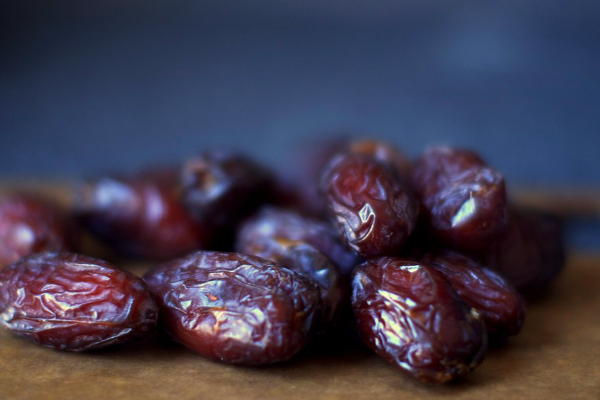 கொலஸ்ட்ரால் அளவை நொடியில் கரைக்கும் பேரிச்சை! ஒரு நாளைக்கு எத்தனை சாப்பிட வேண்டும்? | Dates How Many Dates Should You Eat