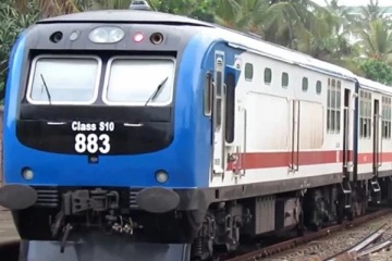 புகையிரதம் தடம் புரண்டுள்ளதால் பாதிக்கப்பட்டுள்ள மலையக புகையிரத சேவைகள்