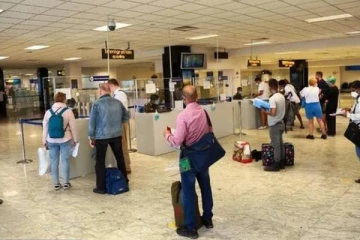 வெளிநாட்டு பணியாளர்களுக்கான பிசிஆர் கட்டணம் குறித்து வெளியான தகவல்!