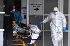 பிரித்தானியாவில் அதி தீவிரமாக பரவும் கொரோனா: புதிய உச்சத்தை தொட்ட தினசரி பாதிப்பு