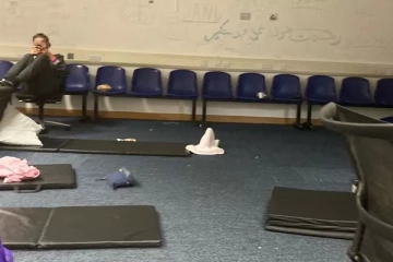 புலம்பெயர்ந்தோர் மையத்தில் இடம்பெறும் அவலபடுத்திய பிரபல ஊடகம்!