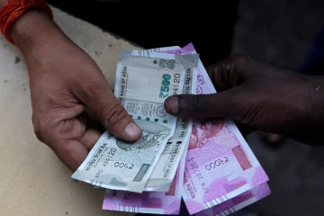 இலங்கையில் இந்திய ரூபாய் பயன்படுத்த திட்டம்