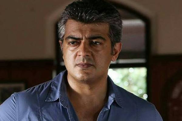 வீடியோவா எடுக்குற உன்ன.. ரசிகரின் செயலால் கடுப்பான அஜித் குமார்.. | Ajith Get Angry Beacuse Of Fans வீடியோவா எடுக்குற உன்ன.. ரசிகரின் செயலால் கடுப்பான அஜித் குமார்.. | Ajith Get Angry Beacuse Of Fans