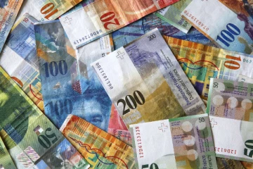 சுவிட்சர்லாந்திலேயே பெரிய பணக்காரர் எந்த நாட்டவர் தெரியுமா?