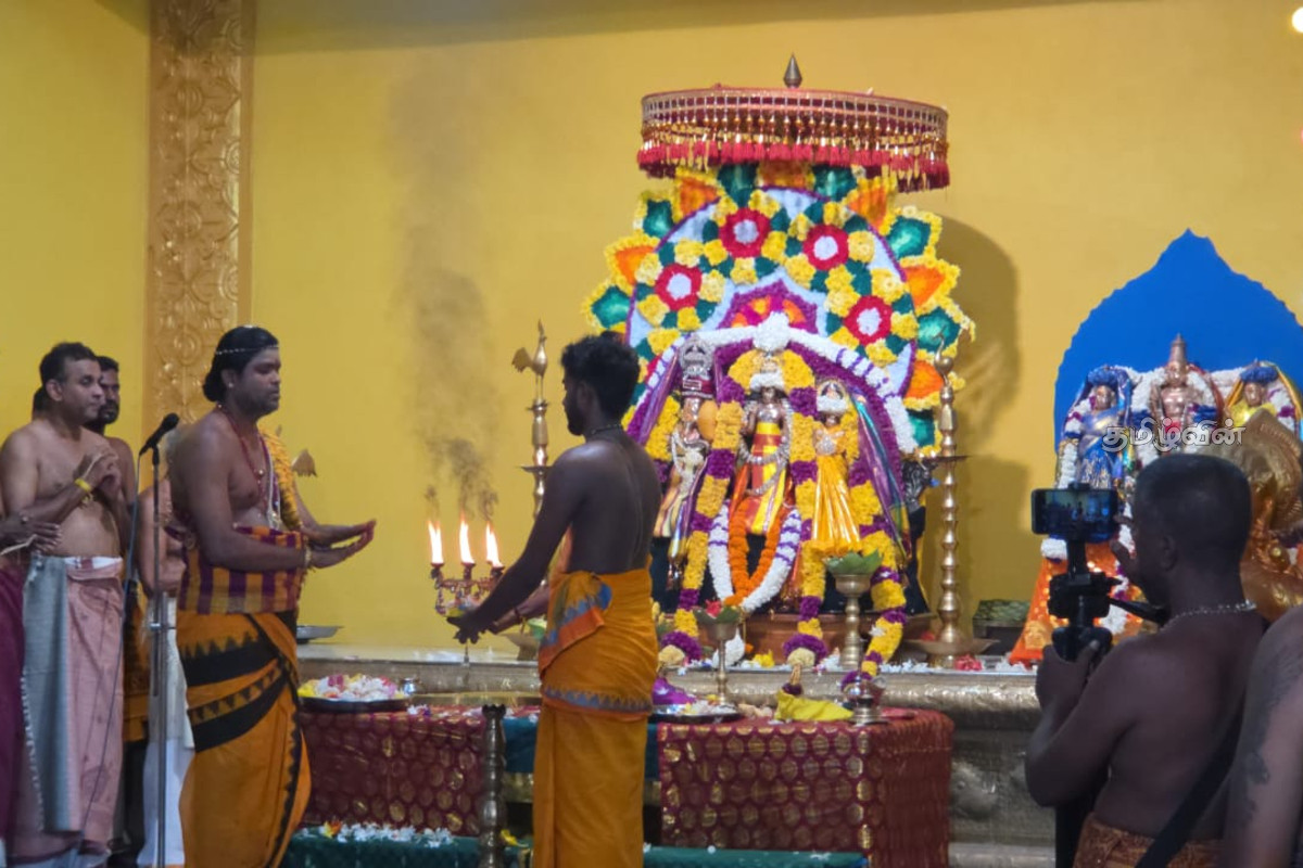 நாட்டின் பல பகுதிகளிலும் ஆடி அமாவாசை தினத்தை முன்னிட்டு விசேட நிகழ்வுகள் | Aadi Amavasya Theerthotsavam At Mamangeswarar