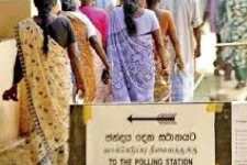 மாகாண சபைத் தேர்தல் இப்போதைக்கு இல்லை!ஒத்திவைக்க ஆளும் கட்சி கூட்டத்தில் யோசனை