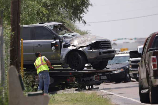 அமெரிக்காவில் பேருந்துக்காக காத்திருந்தவர்களை கொன்ற கார் | The Car That Killed People Waiting Bus In America