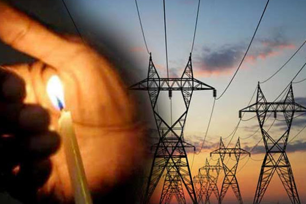 நாட்டின் பல பகுதிகளில் இருளில் மூழ்கிய வீடுகள் | Power Cut To 5 000 Consumers