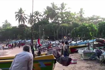 கடல் சீற்றத்தால் ஏற்பட்ட சேதம்