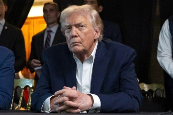 ஈரானிய போராட்டக்காரர்கள் தொடர்பில் கமேனியின் அறிவிப்பால் பரபரப்பு | Khamenei Accuses Protesters Of Acting For Trump ஈரானிய போராட்டக்காரர்கள் தொடர்பில் கமேனியின் அறிவிப்பால் பரபரப்பு | Khamenei Accuses Protesters Of Acting For Trump