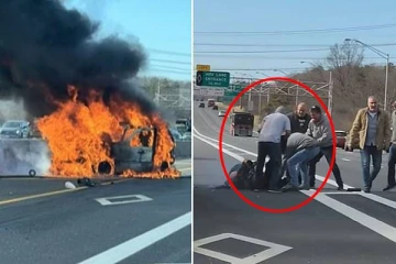 தீப்பற்றி எரிந்த காரில் சிக்கி கொண்ட பெண்: விரைந்து செயல்பட்ட பொதுமக்கள்: வீடியோ