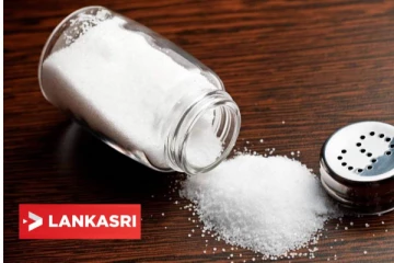 அதிகம் உப்பு கலந்த உணவை சாப்பிடுபவரா நீங்கள்? அதனால் எவ்வளவு பிரச்சினை ஏற்படும் என்பதை தெரிஞ்சிகோங்க