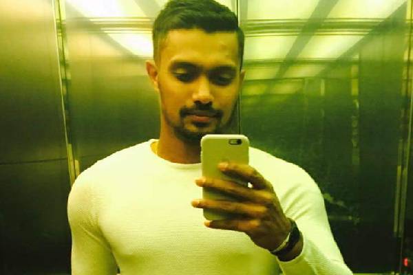 தனுஷ்க விடுதலைக்காக தாயார் செய்த செயல்! | Mother S Action For Dhanushka S Release தனுஷ்க விடுதலைக்காக தாயார் செய்த செயல்! | Mother S Action For Dhanushka S Release