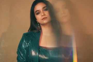 டிரெண்ட்டி லுக்கில் நடிகை கீர்த்தி சுரேஷ் வெளியிட்ட புகைப்படங்கள்..