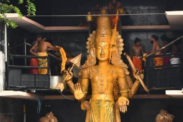 தமிழ்நாட்டில் 27 அடி உயரம் கொண்ட விஸ்வரூப மகா சனீஸ்வர ஆலயம் எங்கிருக்கிறது தெரியுமா? | World Largest Sani Bagavan Temple In Villupuram