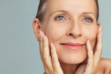 இளம் வயதில் முகத்தில் சுருக்கமா? இதனை போக்க இதோ அசத்தலான டிப்ஸ்