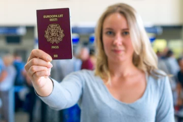 2022-ன் செல்வாக்குமிக்க பாஸ்போர்ட் பட்டியலில் சிங்கப்பூர், ஜப்பான் முதலிடம்!