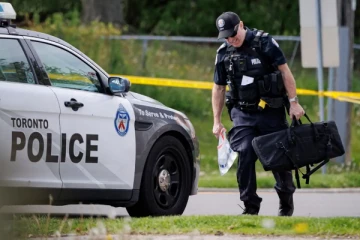 றொரன்டோவில் 22 வயது இளைஞனின் செயலால் பொது மக்களுக்கு விடுத்த எச்சரிக்கை