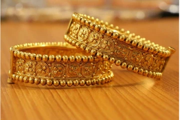 நாளுக்கு நாள்  அதிர்ச்சி கொடுக்கும் தங்கம் விலை; இன்று எவ்வளவு தெரியுமா?