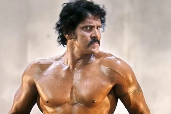 ரசிகர்களுக்கு டீ போட்டு கொடுத்த நடிகர் விக்ரம்.. பலரும் பார்த்திராத வீடியோ | Vikram Unseen Rare Video